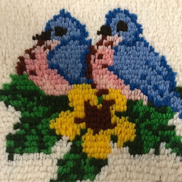 Blue Birds latch hook - Picture 2 of 3